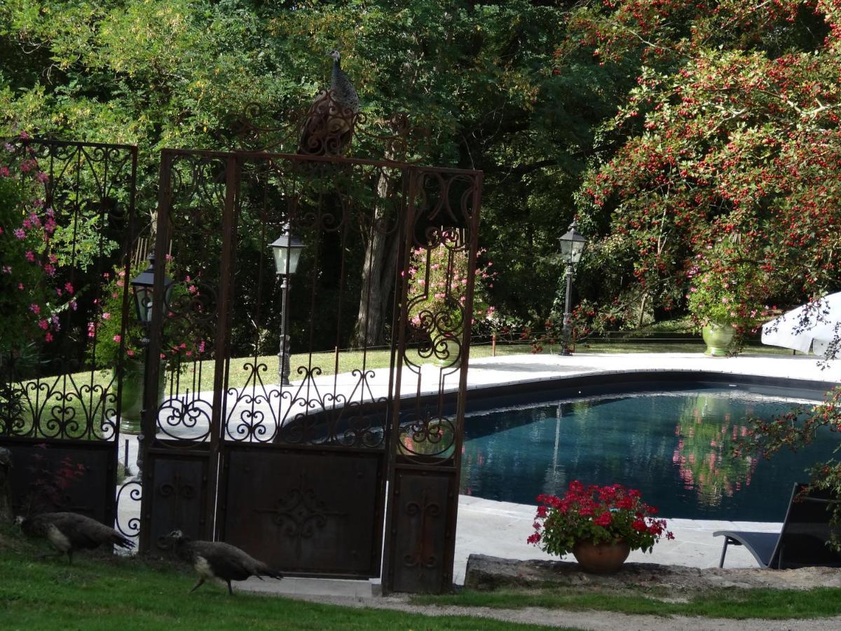 Hostellerie Restaurant Les Gorges De L'Aveyron Bruniquel Exterior photo