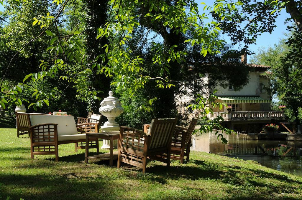 Hostellerie Restaurant Les Gorges De L'Aveyron Bruniquel Exterior photo